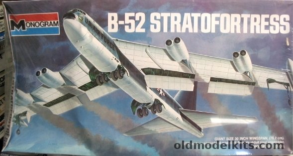 Monogram 1/72 B-52D Stratofortress SAC Issue, 8292 plastic model kit